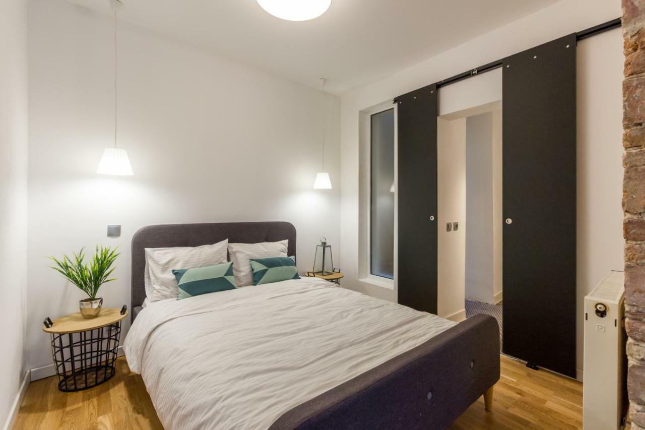 Quiet Old Town Hideout Apartment