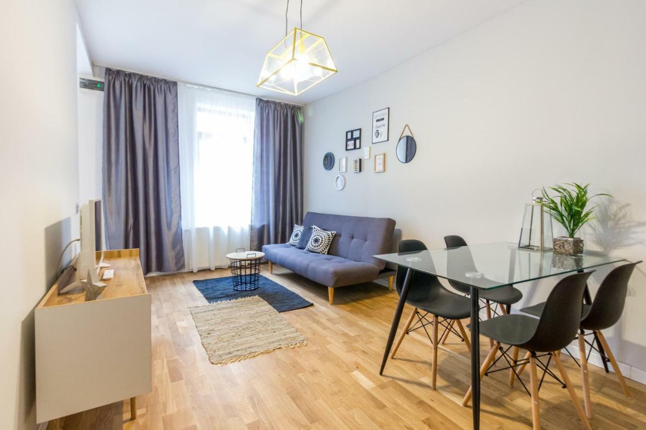 Quiet Old Town Hideout Apartment *