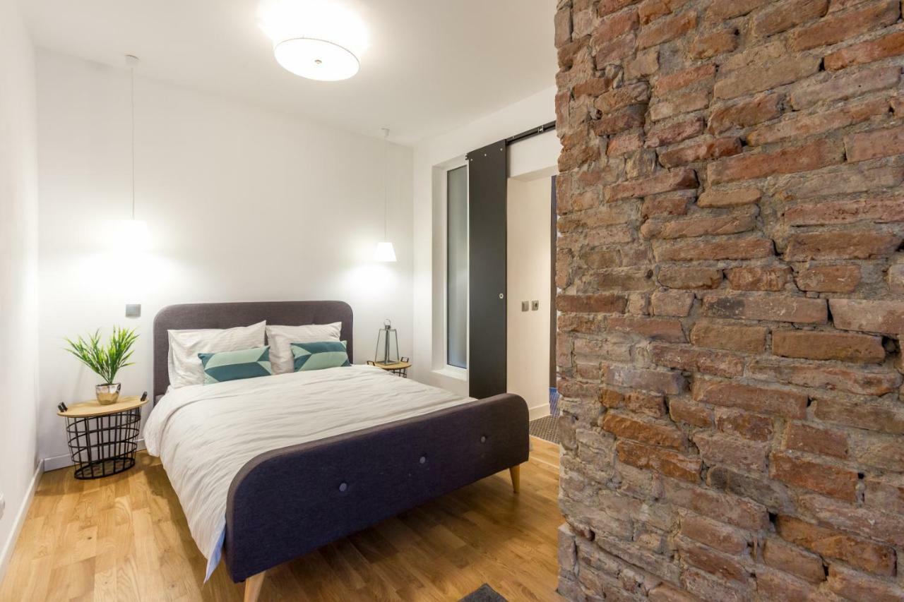 Quiet Old Town Hideout Apartment